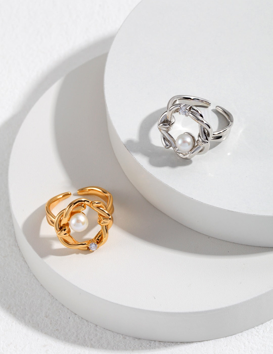 Willow leaves Zircon Ring