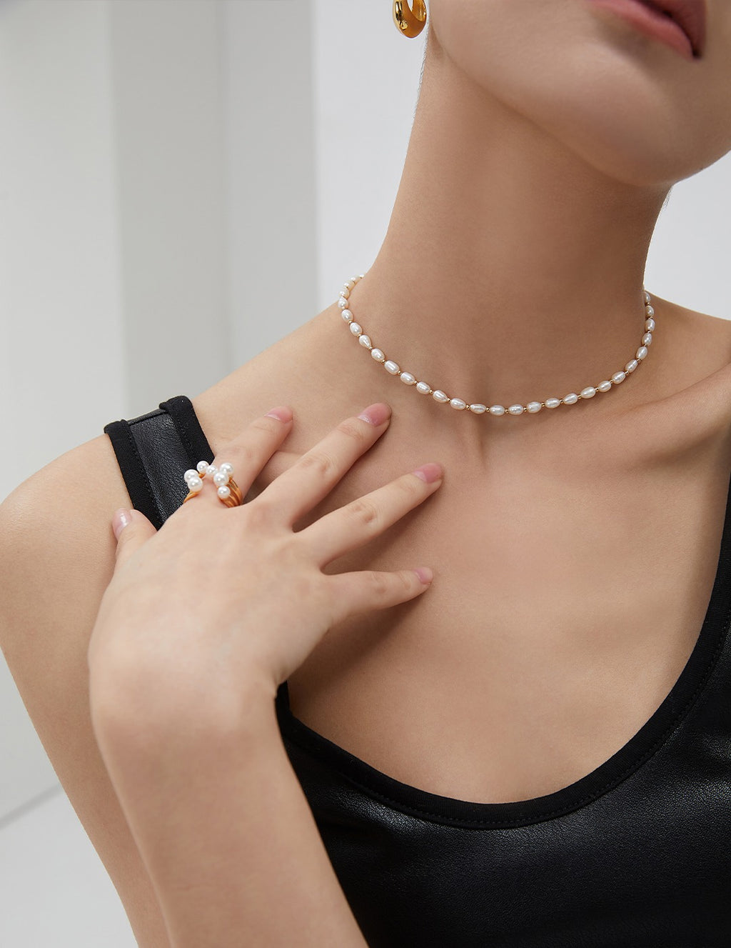 Personalized Flower Niche Design Ring